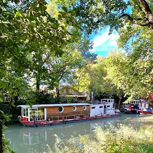 Insolite Peniche Amazonie Canal Du Midi Bateau-hôtel